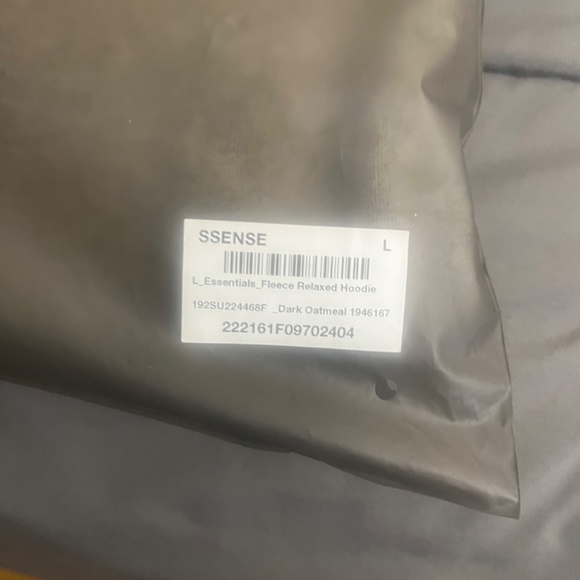 Authentic Essential Fleece Relaxed Hoodie/ Brand new with tags. - Picture 6 of 6